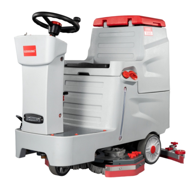 基隆坦洁驾驶式洗地机X660